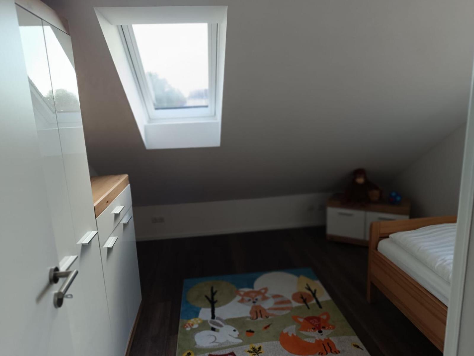 Moderne Ferienwohnung Fuer Familien Im Dachgeschoss Bosau Екстер'єр фото