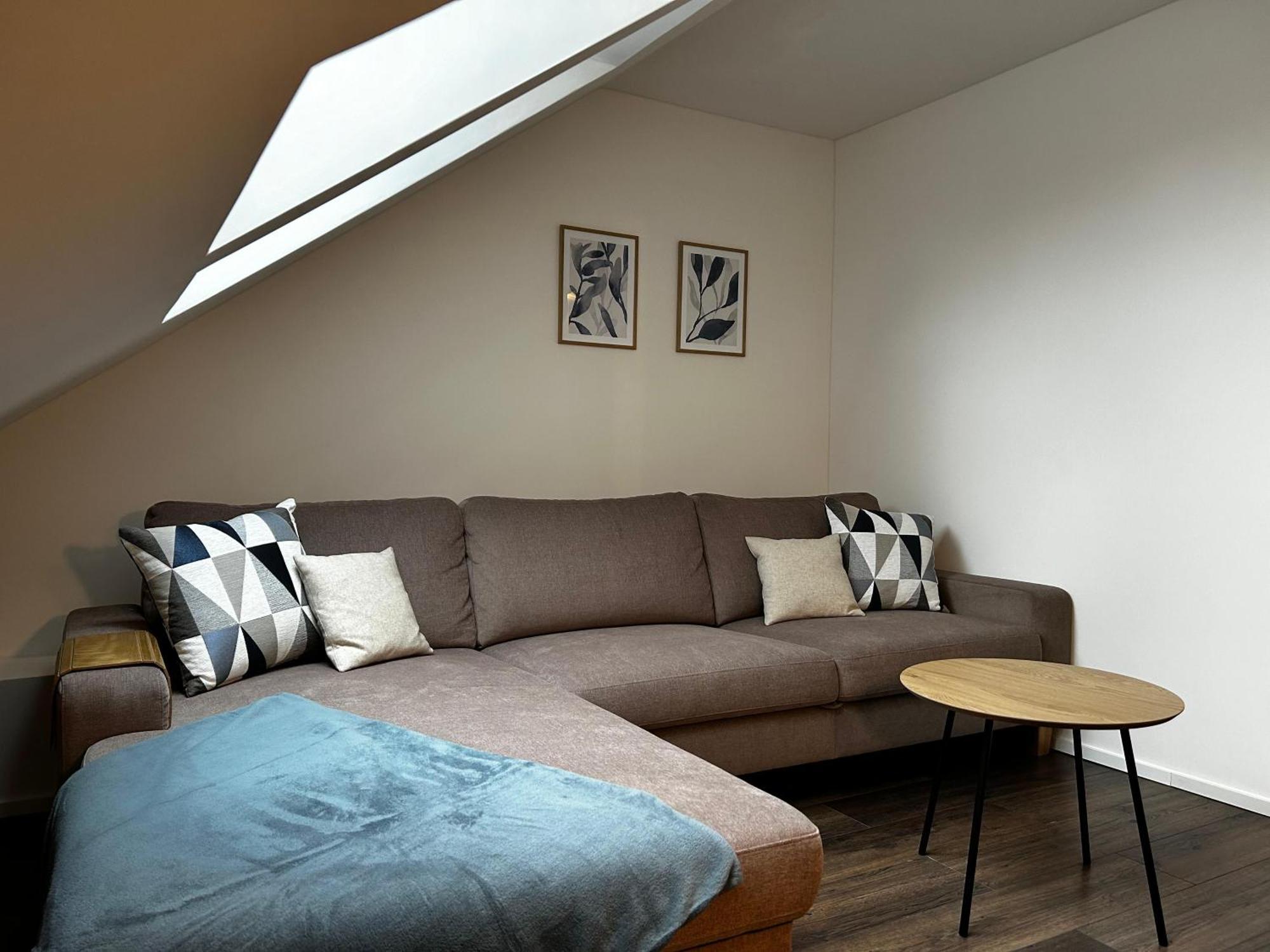 Moderne Ferienwohnung Fuer Familien Im Dachgeschoss Bosau Екстер'єр фото